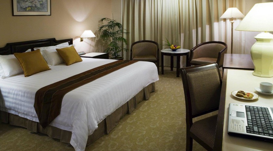 Bayview Hotel Honeymoon Room
